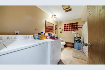 225 E 4th Street, Byron, IL 61010 - Photo 28
