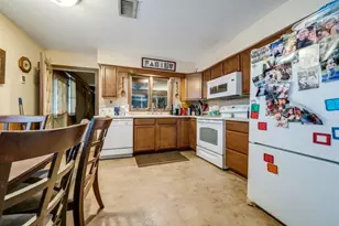 225 E 4th St, Byron, IL 61010 - Photo 24
