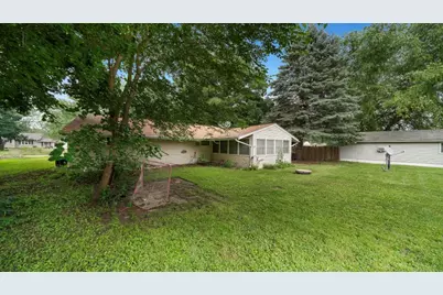 225 E 4th Street, Byron, IL 61010 - Photo 38
