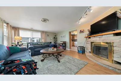 225 E 4th Street, Byron, IL 61010 - Photo 2