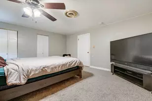 225 E 4th St, Byron, IL 61010 - Photo 12