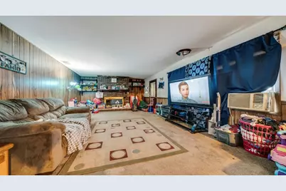 225 E 4th Street, Byron, IL 61010 - Photo 26