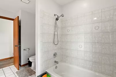 2170 Laura Lane, Des Plaines, IL 60018 - Photo 14