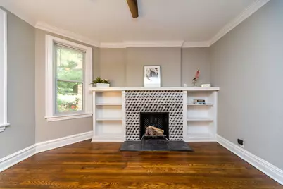 2037 W Estes Avenue #1, Chicago, IL 60645 - Photo 4