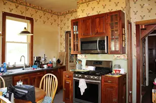 304 S Maple St, Centralia, IL 62801 - Photo 14