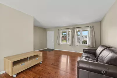 2204 Douglas Street, Joliet, IL 60435 - Photo 8