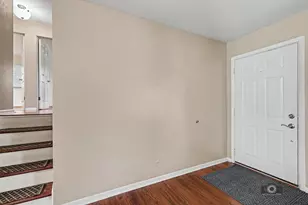 2204 Douglas St, Joliet, IL 60435 - Photo 6