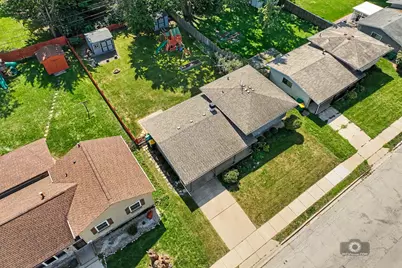 2204 Douglas Street, Joliet, IL 60435 - Photo 30