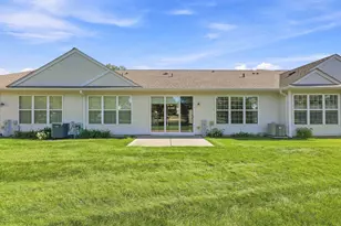 12857 Norfolk Dr, Huntley, IL 60142 - Photo 2