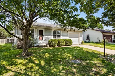 3008 Ladue Drive, Champaign, IL 61822 - Photo 2