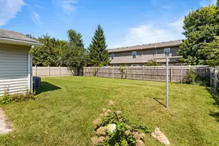 3008 Ladue Dr, Champaign, IL 61822 - Photo 24