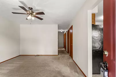 3008 Ladue Drive, Champaign, IL 61822 - Photo 4