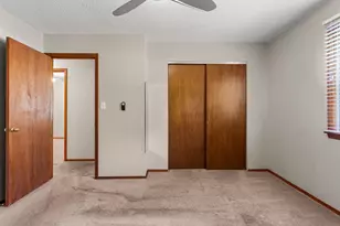 3008 Ladue Dr, Champaign, IL 61822 - Photo 20