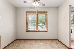 3008 Ladue Dr, Champaign, IL 61822 - Photo 8