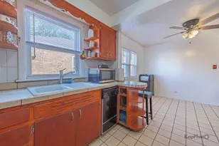 4308 W 59th St, Chicago, IL 60629 - Photo 6