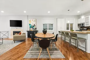 1021 N Winchester Ave, Chicago, IL 60622 - Photo 4