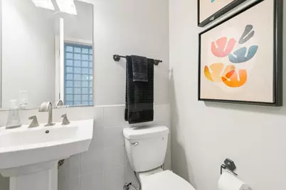 1021 N Winchester Avenue #1, Chicago, IL 60622 - Photo 8