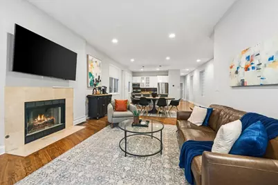 1021 N Winchester Avenue #1, Chicago, IL 60622 - Photo 2