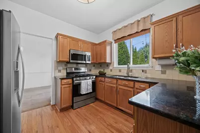1255 Chicory Lane, Naperville, IL 60564 - Photo 8