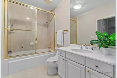1302 Hawthorne Lane #1302, Hinsdale, IL 60521 - Photo 26