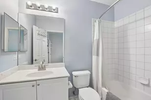 209 W Wood St, Palatine, IL 60067 - Photo 24