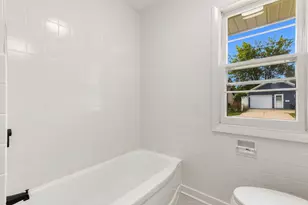 481 W 5th St, Sandwich, IL 60548 - Photo 14