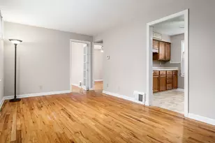 726 River Park Dr, Loves Park, IL 61111 - Photo 4