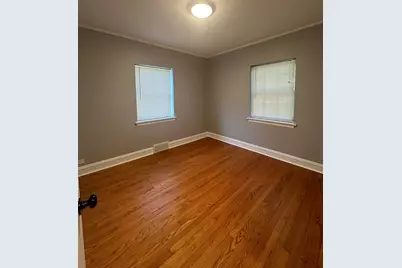 18549 Dundee Avenue, Homewood, IL 60430 - Photo 12