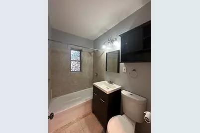 18549 Dundee Avenue, Homewood, IL 60430 - Photo 10