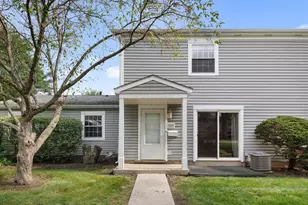 1229 Nova Ct, Wheeling, IL 60090 - Photo 1