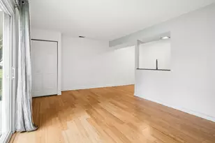 1229 Nova Ct, Wheeling, IL 60090 - Photo 8