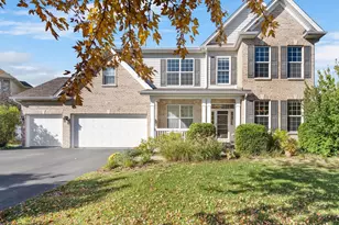 189 Trumpet Vine Cir, Elgin, IL 60124 - Photo 1