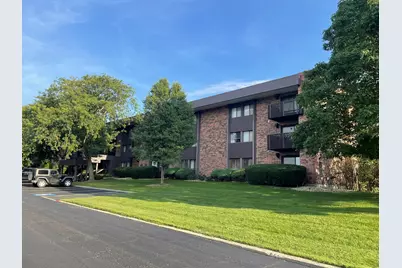 1504 Woodbridge Road #1F, Joliet, IL 60436 - Photo 1