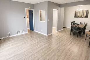 1504 Woodbridge Rd, Joliet, IL 60436 - Photo 2