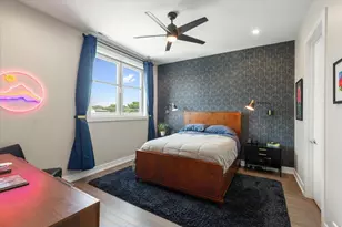 4858 N Kenmore Ave, Chicago, IL 60640 - Photo 10