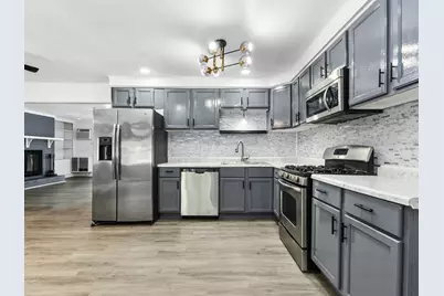 21801 Central Park Avenue, Park Forest, IL 60466 - Photo 10