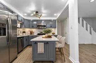 21801 Central Park Ave, Park Forest, IL 60466 - Photo 4