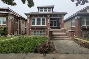 1644 S 57th Ct, Cicero, IL 60804 - Photo 1