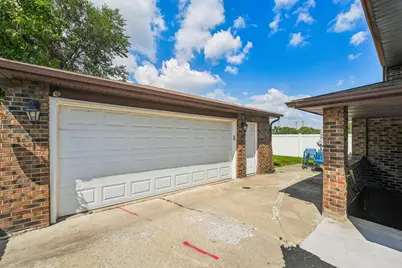 17808 S Hickory Street, Lansing, IL 60438 - Photo 24