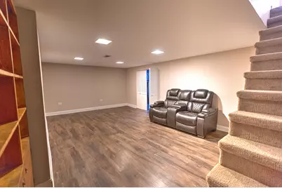 718 1/2 N Western Avenue, Park Ridge, IL 60068 - Photo 16