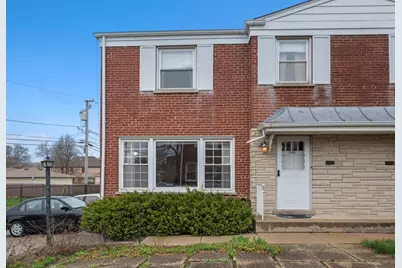 718 1/2 N Western Avenue, Park Ridge, IL 60068 - Photo 1