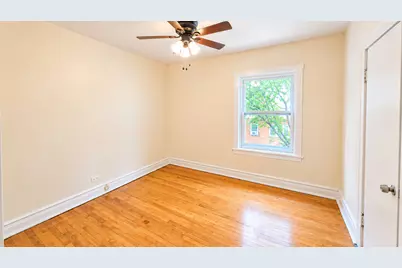 4646 W Addison Street #3W, Chicago, IL 60641 - Photo 6