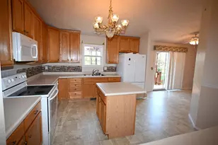 117 Christian Louis Ct, Bloomington, IL 61701 - Photo 16