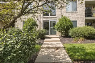 6835 Forestview Dr, Oak Forest, IL 60452 - Photo 2