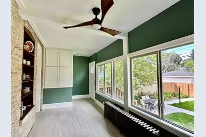 2638 N Central Park Avenue, Evanston, IL 60201 - Photo 6