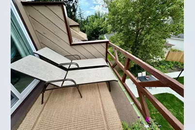 2638 N Central Park Avenue, Evanston, IL 60201 - Photo 22