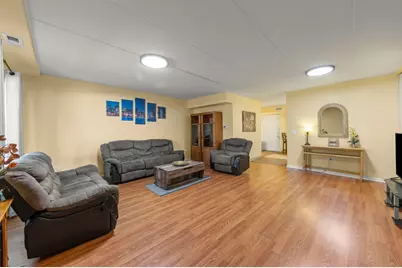 743 E Fullerton Avenue #108, Glendale Heights, IL 60139 - Photo 4