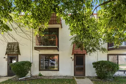 743 E Fullerton Avenue #108, Glendale Heights, IL 60139 - Photo 2