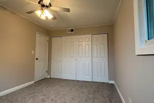 2500 W Birchwood Ave, Chicago, IL 60645 - Photo 4