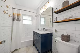 310 Shenstone Rd, Riverside, IL 60546 - Photo 22